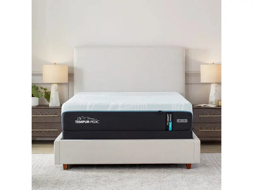 TEMPUR-PEDIC – ProAdapt Medium Hybrid 12".