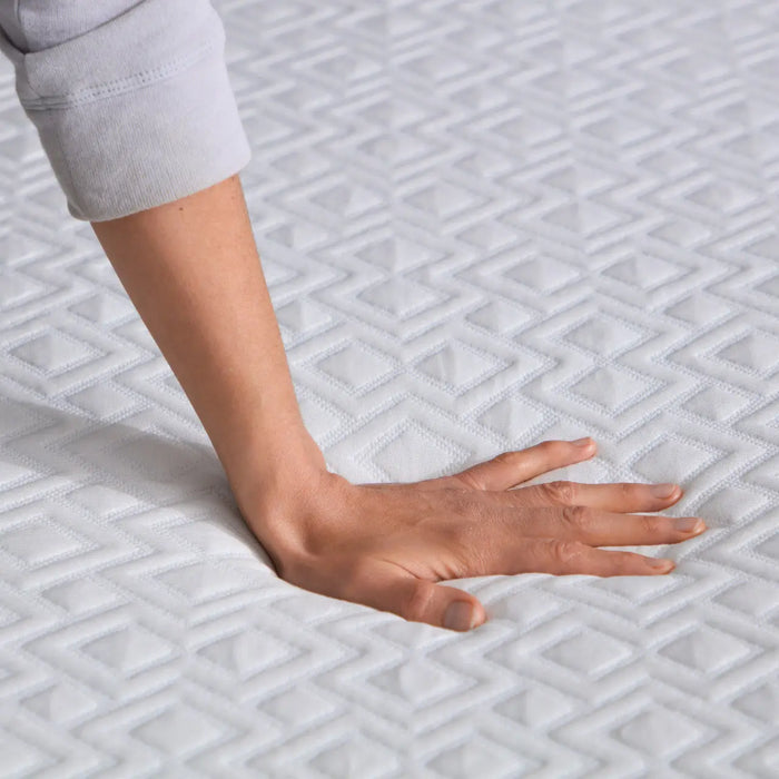 Malouf™ 2.5-Inch Gel Memory Foam Cooling Mattress Topper.