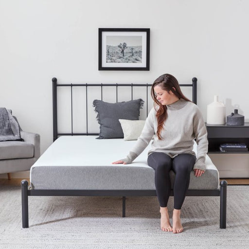 Malouf - Plush 8-in Cooling Gel Memory Foam Queen Mattress.