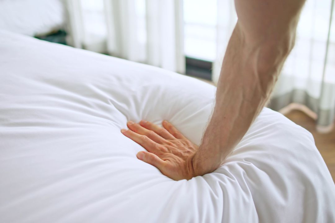 5 Signs You Need to Invest in a Memory Foam Mattress — Mattress Brands