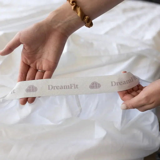 DreamFit™ Moisture-Wicking StaDry™ Sheet Sets, DreamComfort™ Collection.