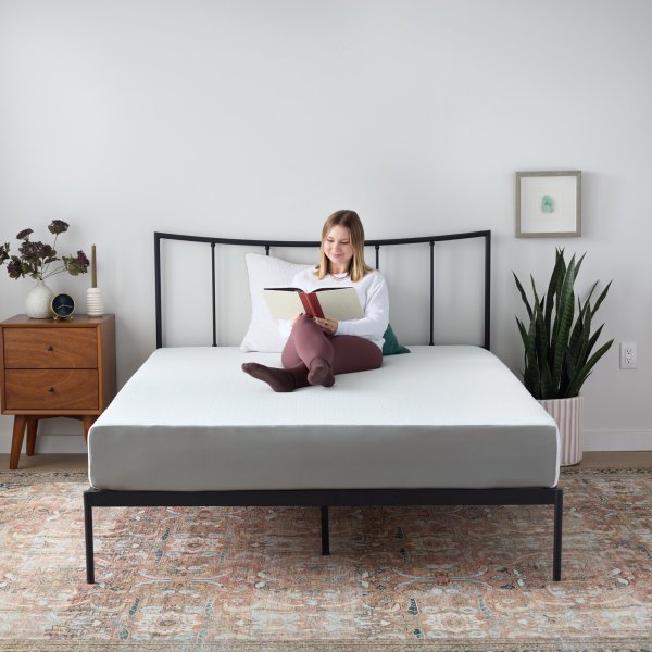 Malouf - Plush 8-in Cooling Gel Memory Foam Mattress