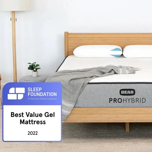 Bear™ Pro Hybrid 10" in lifestyle with accolade.