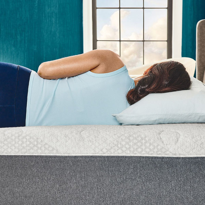 MOLECULE Reflex Hybrid 13" Medium Firm Mattress