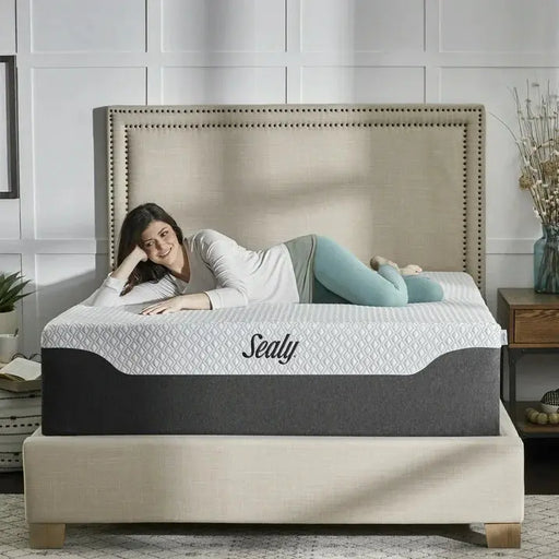 Sealy 14" Cool & Clean Hybrid Mattress Sealy