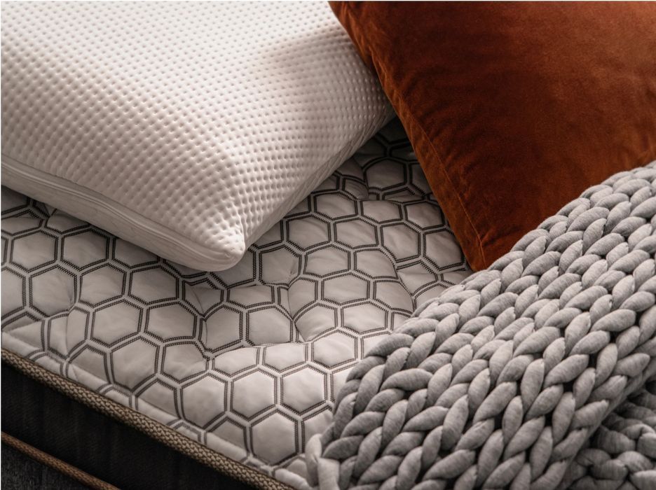 Titan Plus Elite 14.5” Mattress Titan