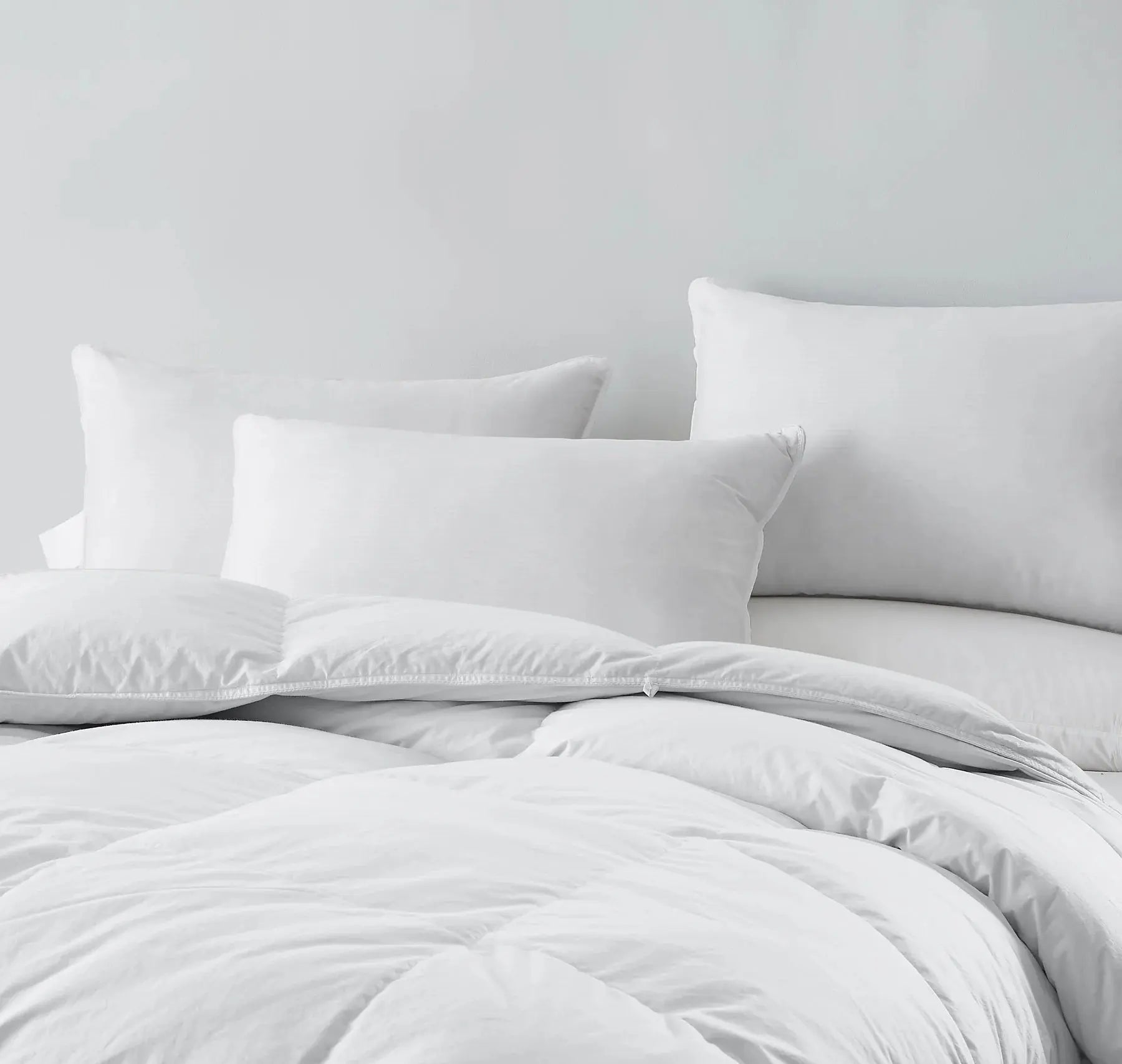 Leesa down alternative pillow hot sale