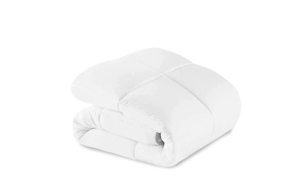 https://www.mattressbrands.com/cdn/shop/products/shop-for-puffy-comforter-at-mattress-brands-www-mattressbrands-com-3_1167x700.jpg?v=1671089264